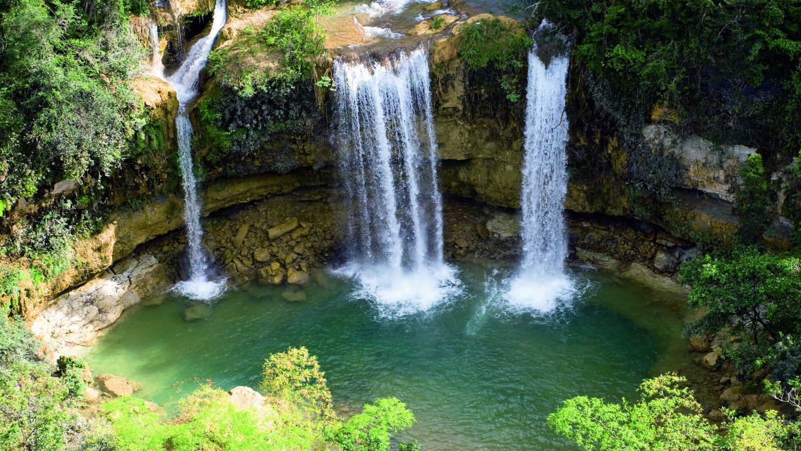 Samaná Adventure – El Limón Waterfall & Cayo Levantado